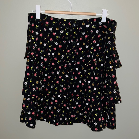 New With Tags Pleated Floral Skirt - purchased at Francesca’s - Picture 7 of 8
